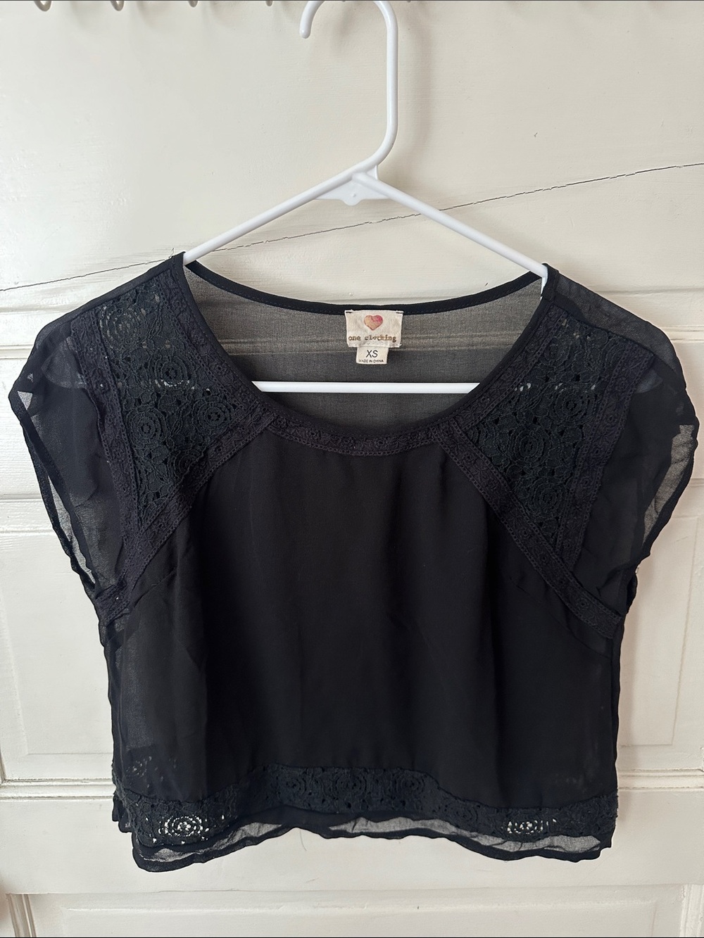 One Clothing Black Lace Trimmed Hem Shoulder Accent Short Sleeve Sheer Crop Top